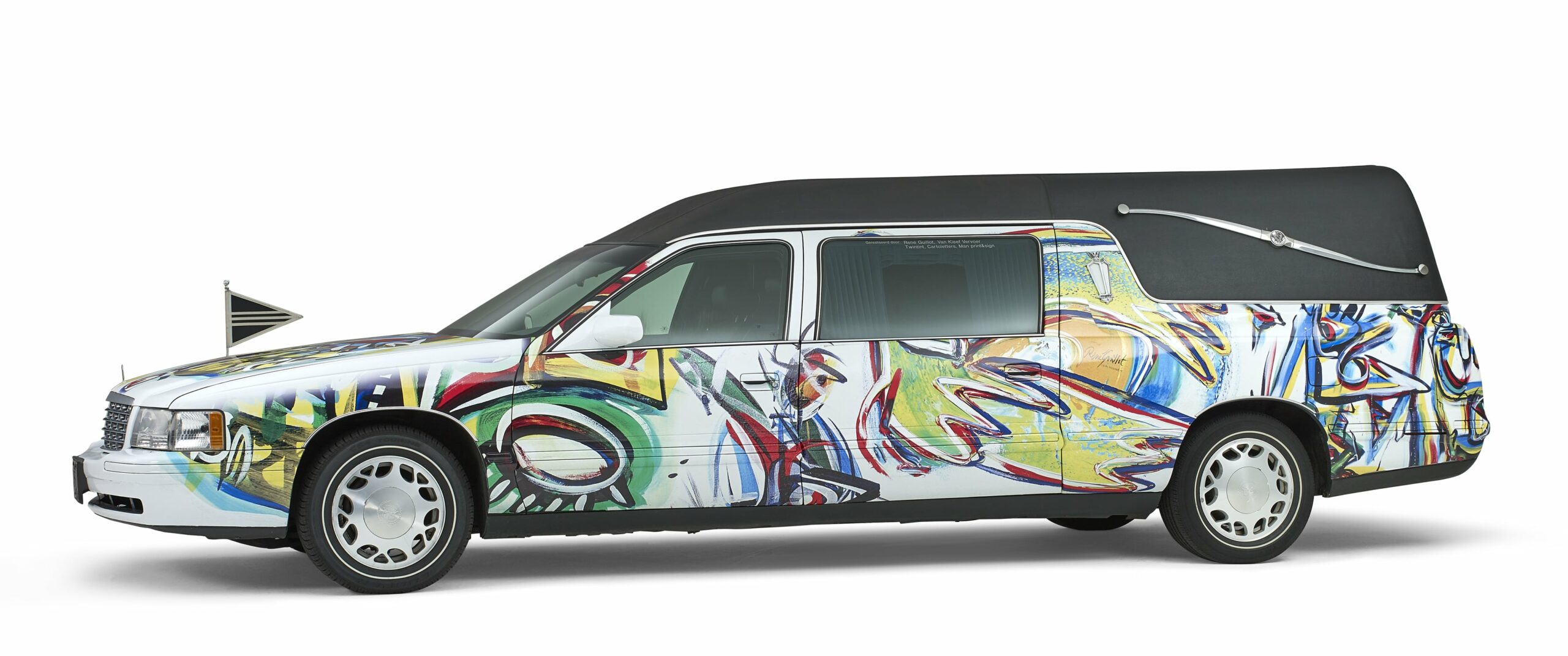 cadillac-bijzonder-rouwauto-4colourfulpeople-landaulet-00 - kopie